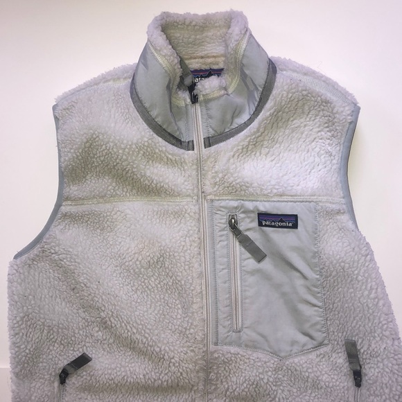 Patagonia Jackets & Blazers - Like-New Patagonia White Retro-X Fleece Vest